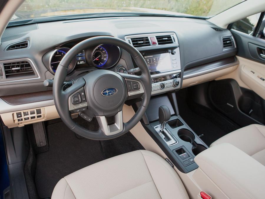  Subaru Legacy 2.5i 2015 года  (фото 19 из 21)